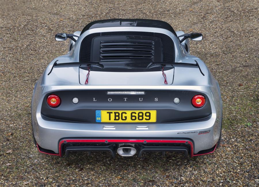  Lotus Exige Sport 380 2016 года  (UK) (фото 15 из 31)